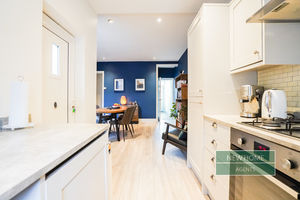 Photo 15- click for photo gallery